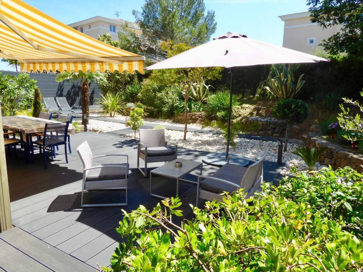 Les Enganes Apartment Frejus Exterior photo
